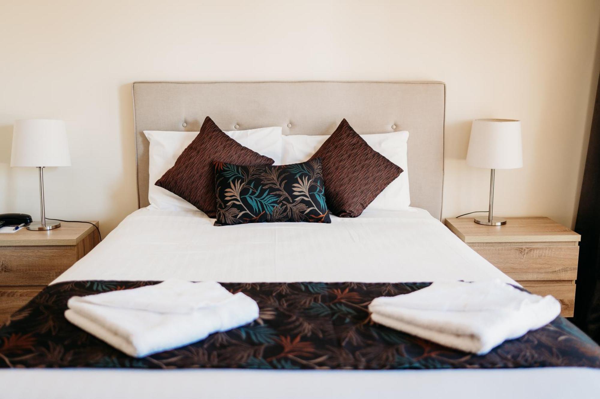 Foreshore 3*